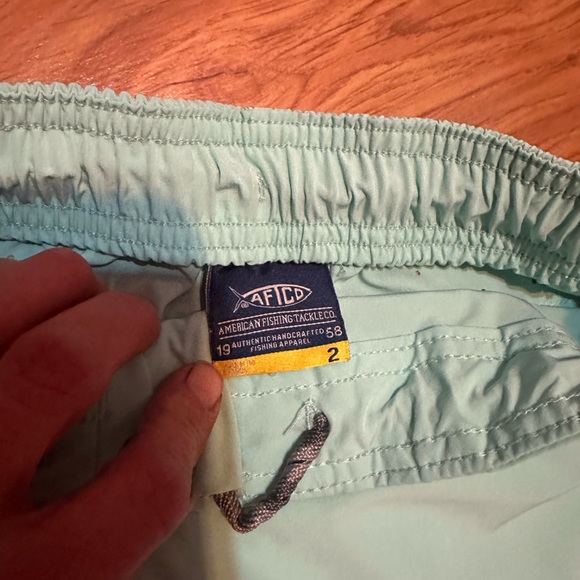 Teal AFTCO size 2 women’s shorts - Picture 2 of 3